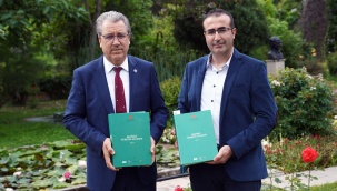 İzmir'de "Efe Çenberi" İsminde Yeni Bir Bitki Türü Keşfedildi