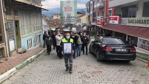 Eski Beydağ Belediye Başkanı Enver Kırcan İçin Belediye Önünde Tören Düzenlendi