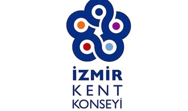 Adaylığını SMS'le duyurdu, destek istedi!