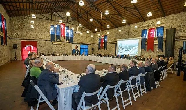 Başkan Soyer İzmir seferberliğini başlattı: Depremzede için askıda ev!