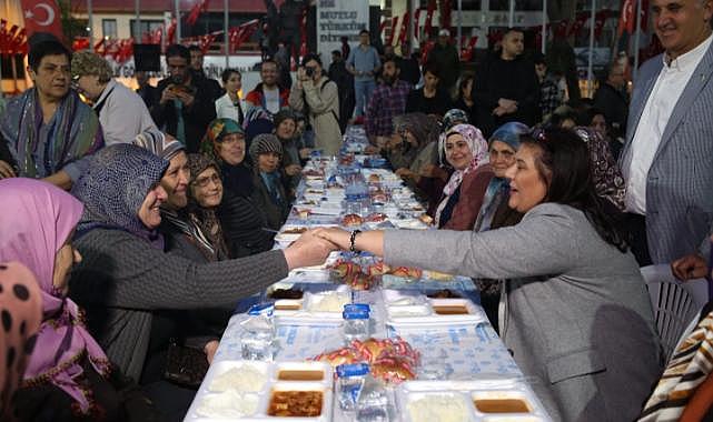Aydın Büyükşehir Belediyesi Ramazan Ayında Düzenlediği İftar Programlarına Devam Ediyor