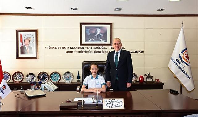 Başkan Zolan, koltuğunu 4. Sınıf öğrencisine devretti