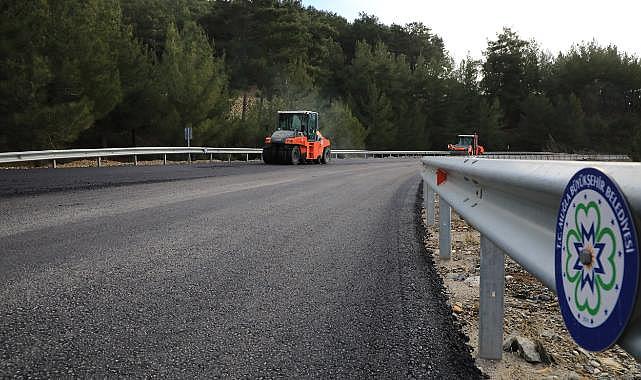 Muğla Büyükşehir Menteşe’nin Kırsal Mahallelerinde Yolları Yeniliyor