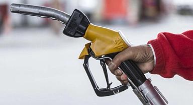 Benzine bir zam daha geldi! İşte Denizli’de son fiyatlar....