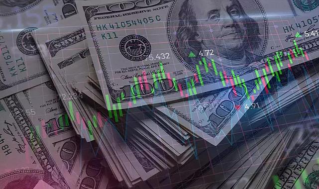 Dolar ve Euro'da dalgalı seyir