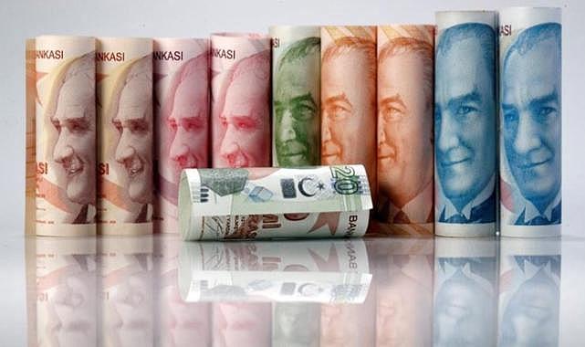 Emeklilerin maaş ve ikramiyeleri bayrama yetişiyor