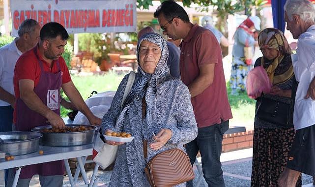 Aydın Büyükşehir Belediyesi'nden yavru vatana saygı duruşu