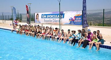 Karacasu Sosyal Tesislerinde Yüzme Etkinlikleri Başladı
