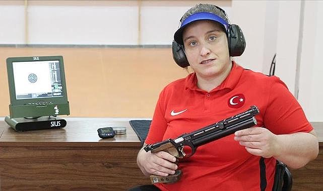 Ayşegül Pehlivanlar Avrupa Şampiyonu