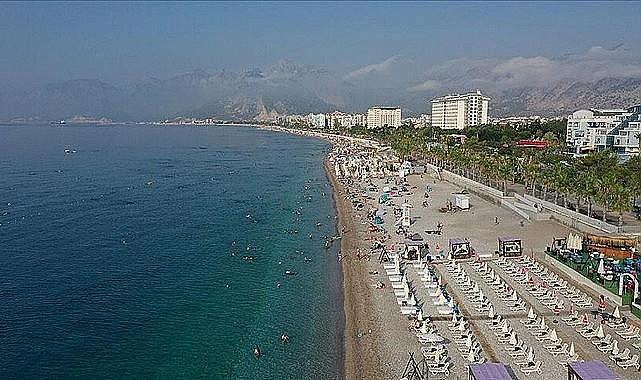 Ege ve Akdeniz'de denize sıfır noktalardaki Hazine arazileri otel, günübirlik tesis yapmak üzere şirketlere tahsis edilecek