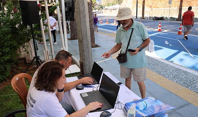 Marmaris Belediyesi'den demokrasi örneği