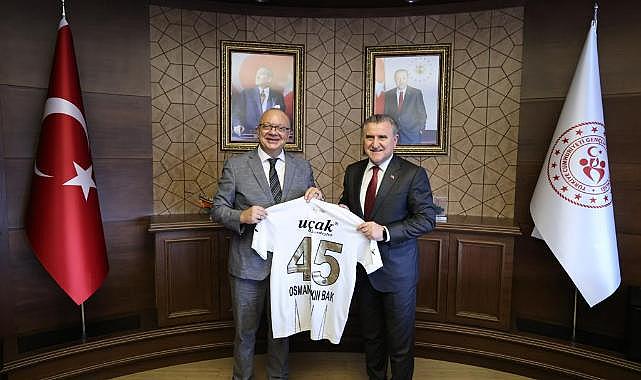 Başkan Ergün, Gençlik ve Spor Bakanı Bak'ı ziyaret etti