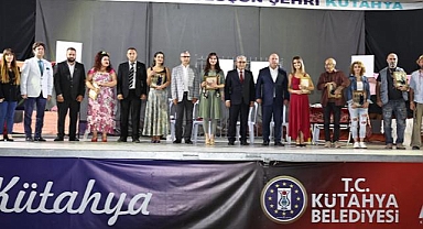 Kütahya tiyatro etkinliğinde buluştu