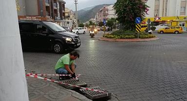 Marmaris Belediye  ekiplerinin yağmur mesaisi