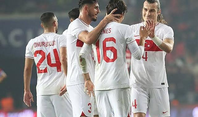 Zafer Gecesi