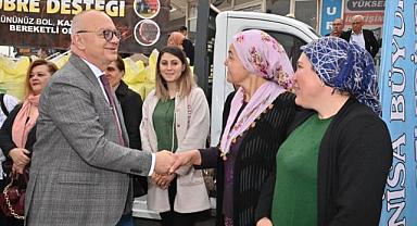 Sarıgöl’de 375 Üreticiye 65 Ton Gübre Desteği