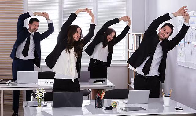 Ofis Çalışanlarının Bedensel Sağlığı: Sessiz Tehdit ve Fizyoterapi ile Çözüm Yolları
