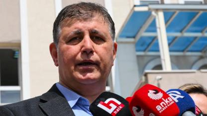 İzmir Büyükşehir Başkanı Tugay AK Parti'ye geçeceği iddiaları hakkında yanıt verdi