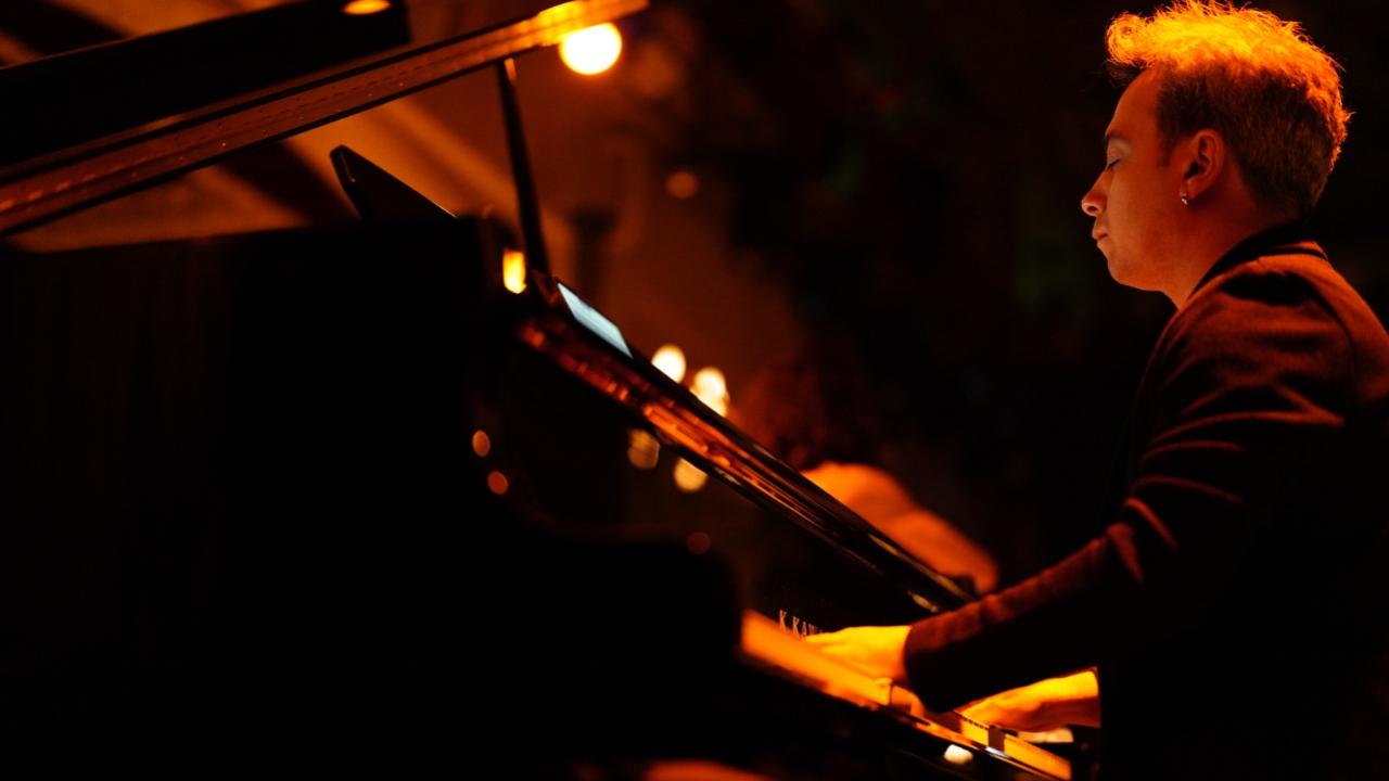 Candela Concert Mum Işığında Klasik Müzik Deneyimini Ayvalık’a Taşıyor