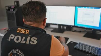 İzmir'de siber ağlara operasyon!