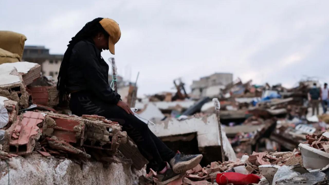 Deprem felaketinde acı tablo büyüyor: Ölü sayısı 3 bin 535 oldu