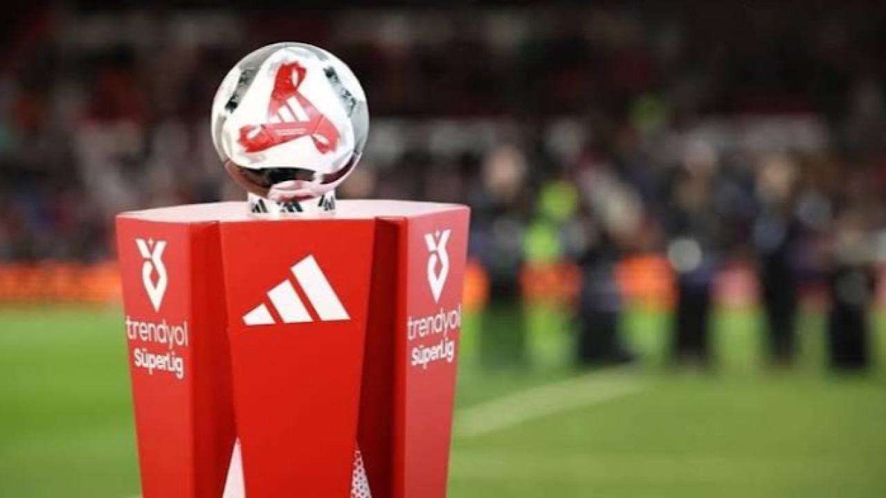 Derbi Tarihleri Netleşiyor! Süper Lig Fikstürü Bugün Çekiliyor