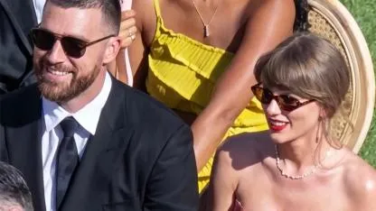 Evlilik Sonrası İlk Kez! Taylor Swift ve Travis Kelce El Ele Görüntülendi, Hayranları Bu Kareleri Konuşuyor