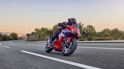 Honda’nın Yeni CBR500R’ı Yollara Çıkıyor