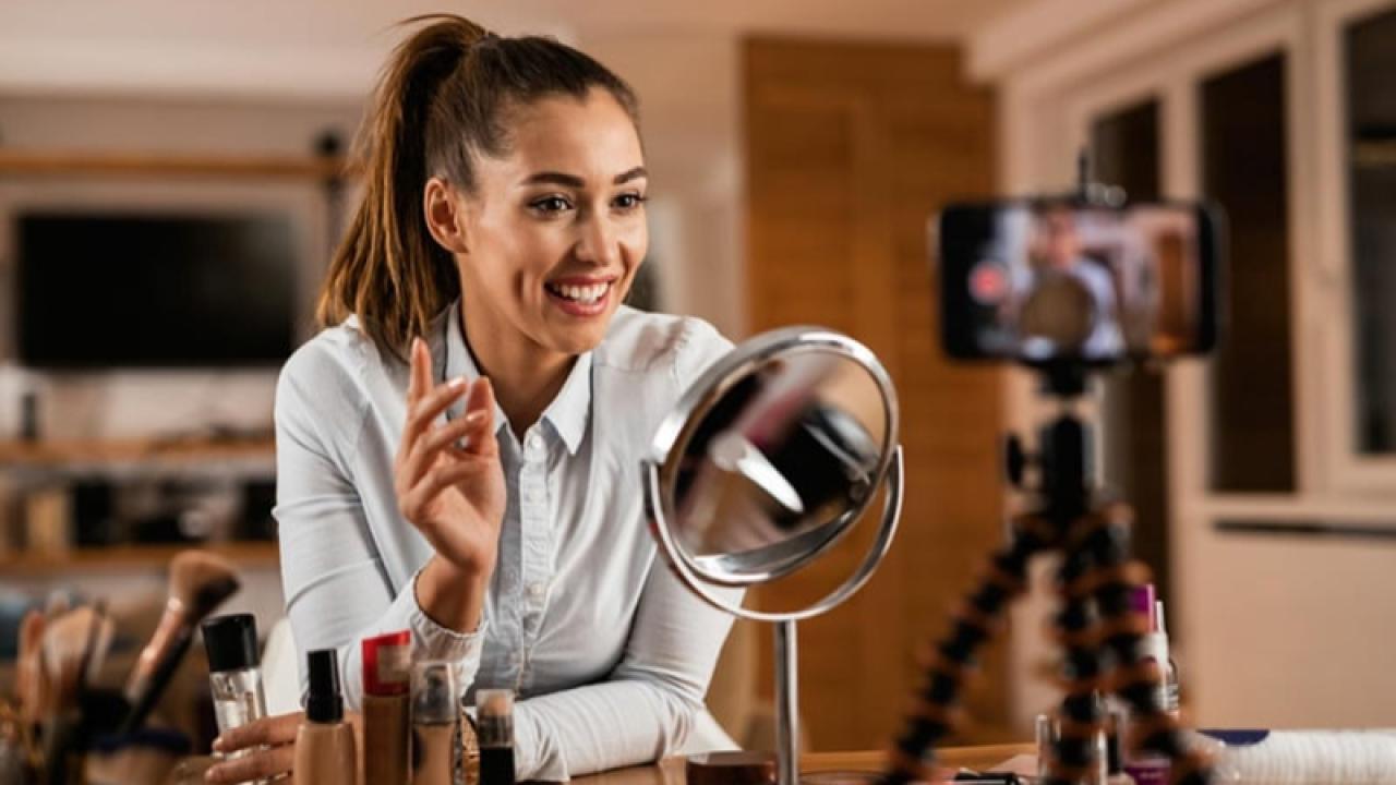 Influencerlara kötü haber... Yeni kısıtlamalar geldi