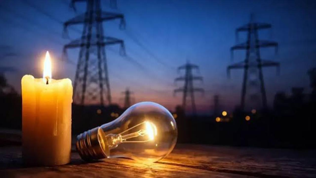 İzmir'de 7 Temmuz Alarmı! İlçe İlçe Elektrik Kesintisi Listesi Belli Oldu